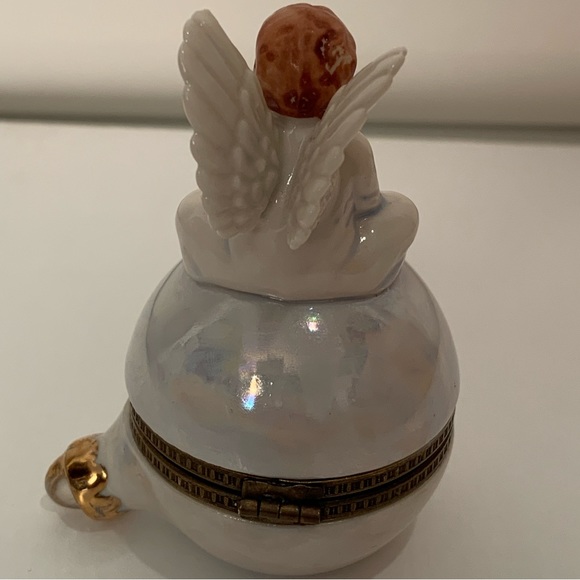 Angel Ornament Shaped Christmas 1993 Trinket - Picture 6 of 9